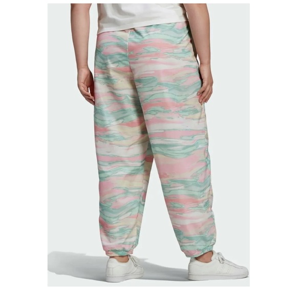 Adidas R.Y.V Trackpants - Limited Edition - Picture 3 of 6